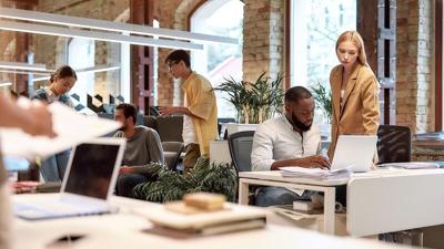 Most Americans Keep Chronic Health Conditions Hidden at Work: Poll
