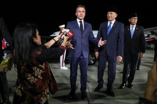 France, Indonesia call for Israeli-Palestinian progress as Macron visits