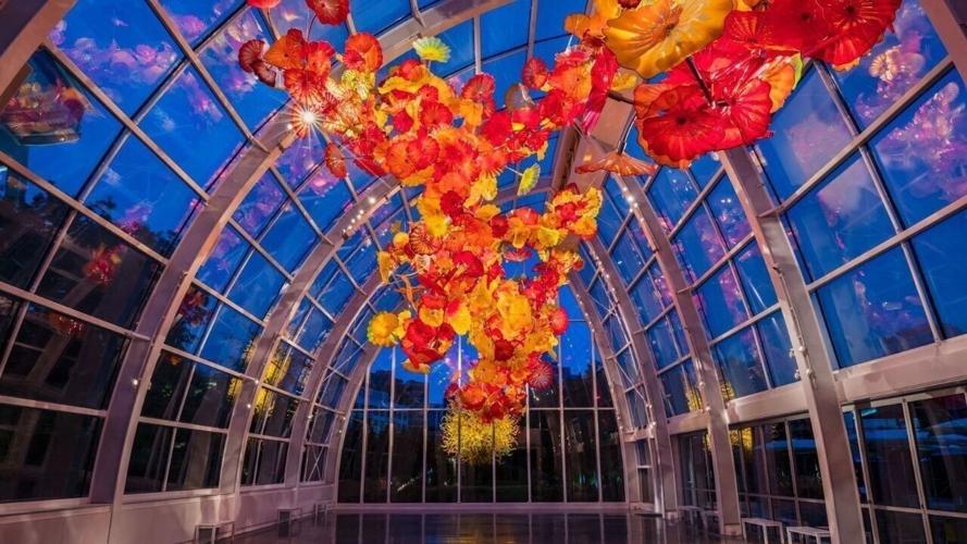 Glasshouse Sculpture
