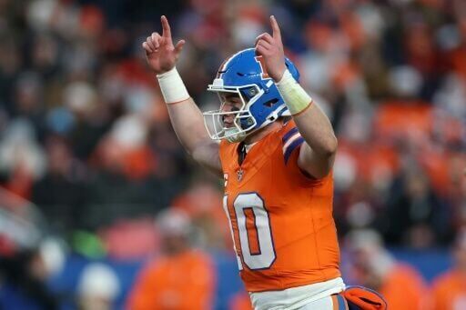 Broncos and Buccaneers grab remaining NFL playoff spots