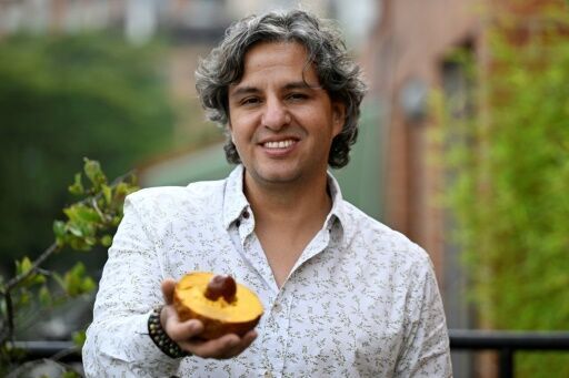 Colombia's 'Lord of the Fruit' fighting for native species