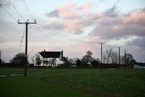 In the English countryside, a pylon war looms