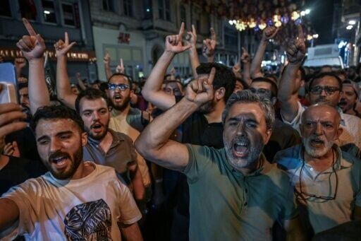 Clashes in Istanbul over alleged 'Prophet Mohammed' cartoon