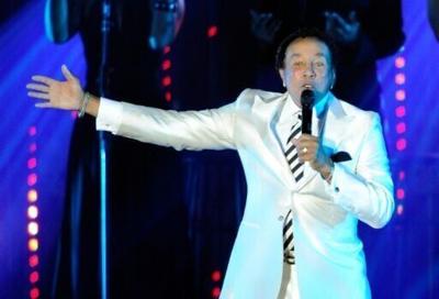 Motown legend Smokey Robinson sued for sexual assault