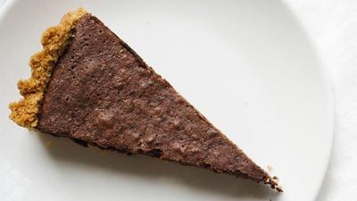 Recipe: Fudgy brownie tart