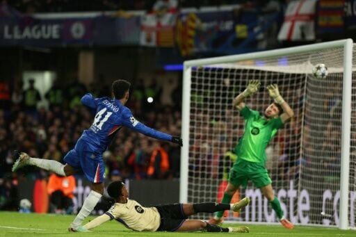 A moment of magic by Chelsea's Estevao (L) put the game beyond Barcelona