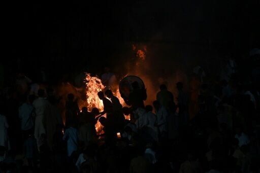 In a Pakistan desert town, Holi and Ramadan come together