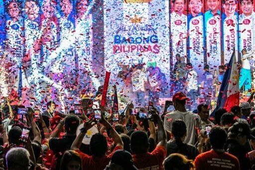 Sweltering Philippines votes with Marcos-Duterte feud centre stage