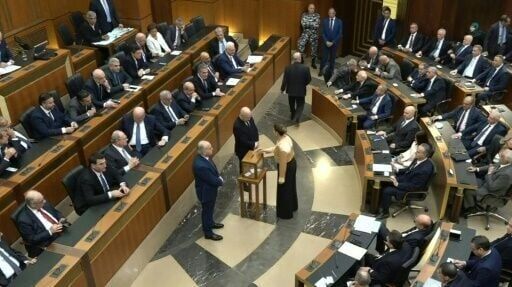 Lebanon army chief Aoun becomes president after two-year vacancy