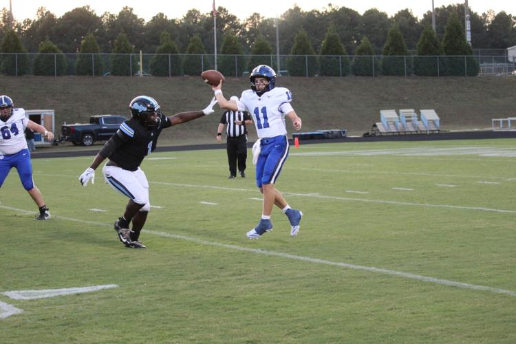 Demopolis quarterback Whit Goodwin