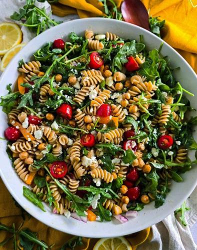 Parmesan-crusted chicken pasta