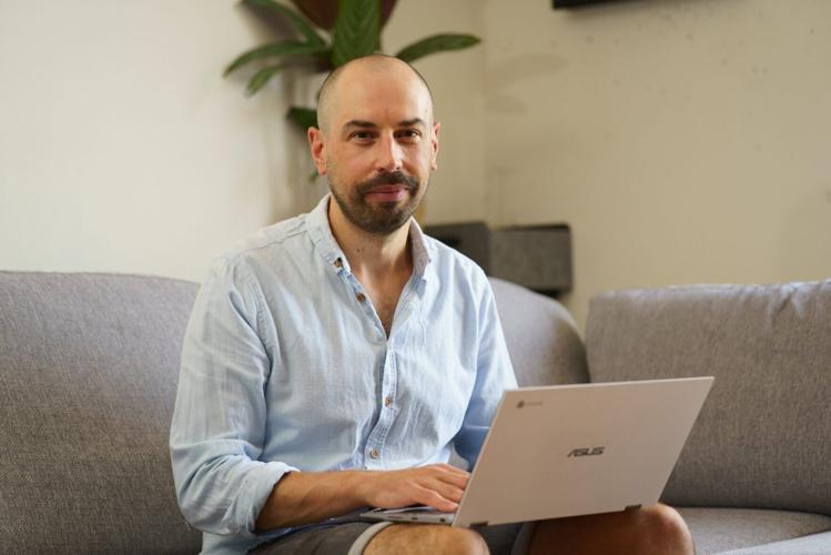 Single man builds own dating site to find soulmate after having no luck on Tinder