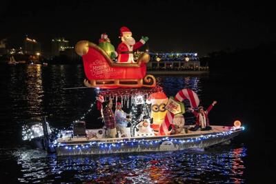Christmas Riverboat Parade
