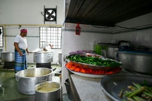 Malaysian rice porridge a 'trademark' Ramadan tradition