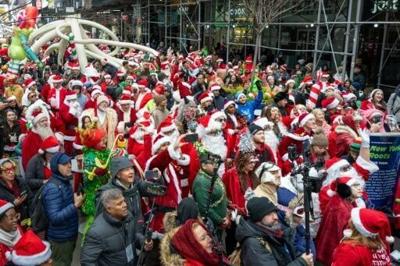 SantaCon is a charity bar crawl that draws around 25,000 participants every December in New York