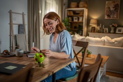 The new year is a great time to reflect on past choices, set new goals and adopt healthy financial habits.