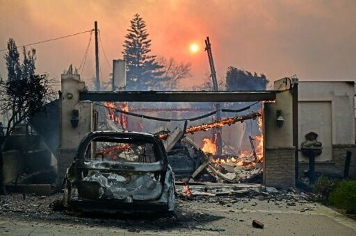 Deadly Los Angeles wildfires threaten Hollywood