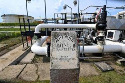 Zelensky said repair crews working on the Druzhba pipeline were being threatened by further Russian attacks