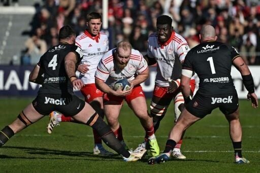 Ireland coach Andy Farrell believes that Jeremy Loughman (C) has 'all the attributes to be a fantastic loosehead'