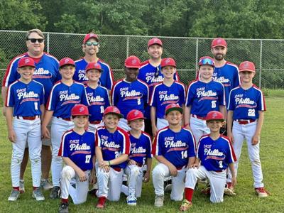 Dallas County baseball team finishes season undefeated, wins championship