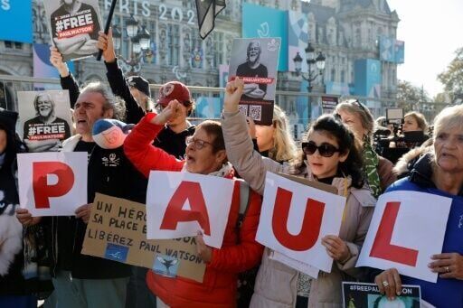 Freed anti-whaling campaigner Paul Watson arrives in France