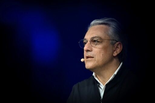 Struggling Gucci owner names new CEO