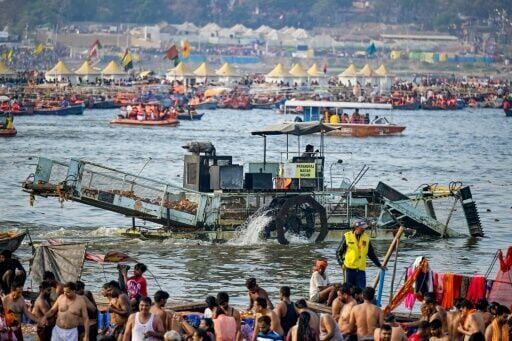 India's vast Hindu festival draws to an end