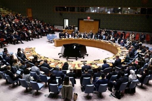 A vote at the UN Security Council has been delayed as member countries redraft the text in hopes of avoiding rejection of the resolution