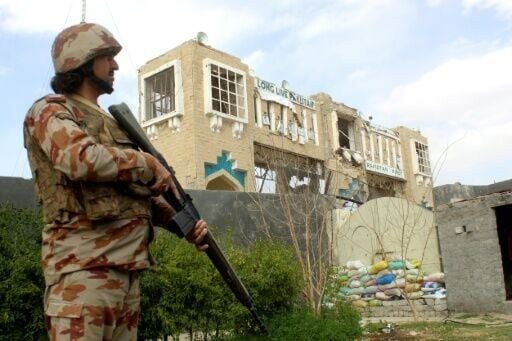 A Pakistani soldier at the border with Afghanistan