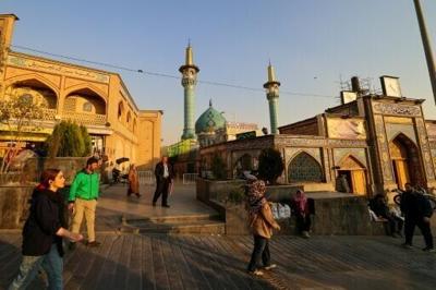 Iran's governmnet is under pressure from both dmoestic protests and the threat of US military action