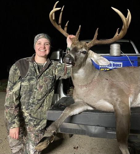Big Buck Photo Contest begins through Feb. 10