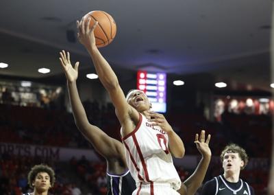 No. 12 Oklahoma brings 13-0 mark into clash at No. 5 Alabama