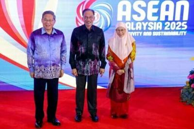 SE Asia, Gulf and China three-way talks 'response to call of times'