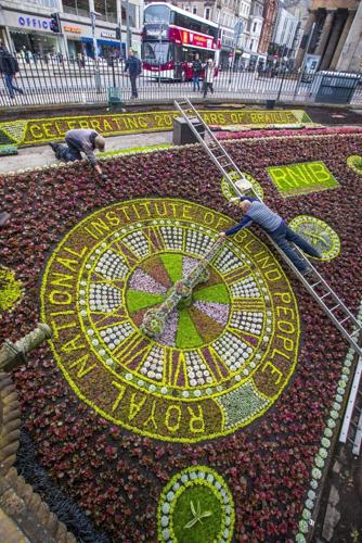Edinburgh’s floral clock unveiled for 2025.