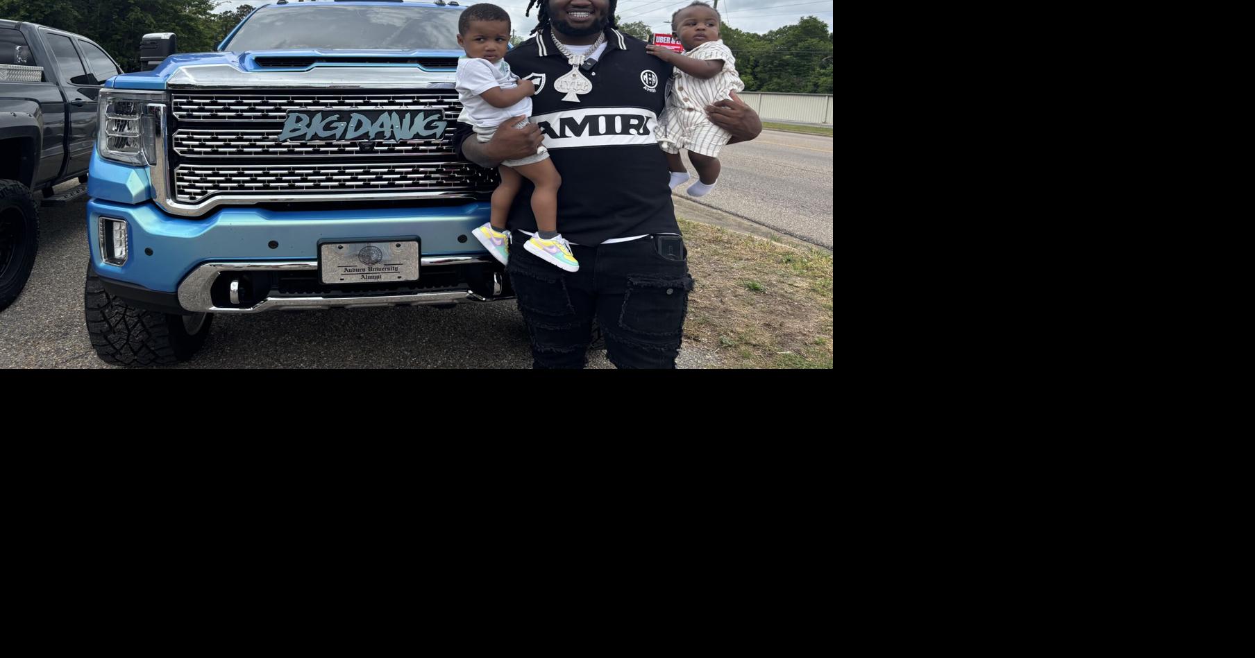 Behind the scenes: Jeremiah Wright celebrates in Selma selection to New Orleans Saints in NFL Draft Saturday