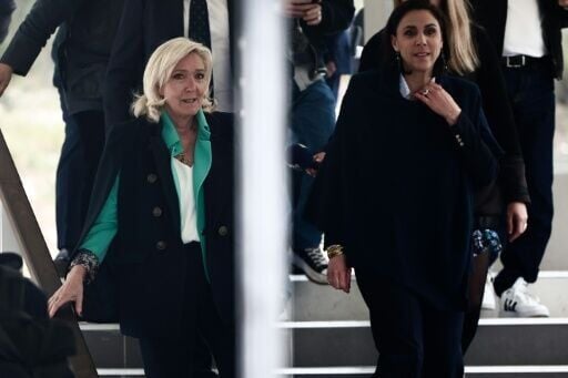 RN candidate Laure Lavalette (right) -- here with three-time presidential candidate Marine Le Pen (left) -- is hoping to win in Toulon