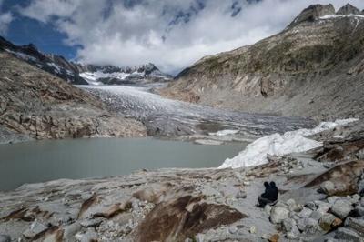 One missing as village largely destroyed in Swiss glacier collapse