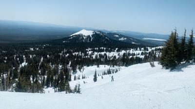 Experts Predict Record Snowfall for Pacific Northwest: Here's How To Make the Most of This Ski Season