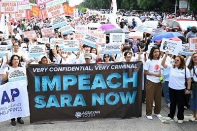 Thousands of protesters call for VP Duterte impeachment