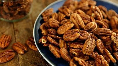 Recipe: Butter Toasted Pumpkin Spice Pecans