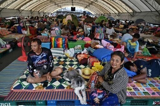 Displaced Thais at an evacuation centre in Buriram province