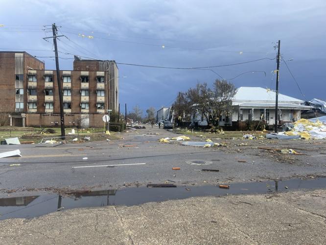 Selma continues digging through rubble from Thursday's tornado, photo gallery