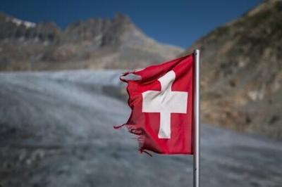 Swiss central bank announces big rate cut to boost economy
