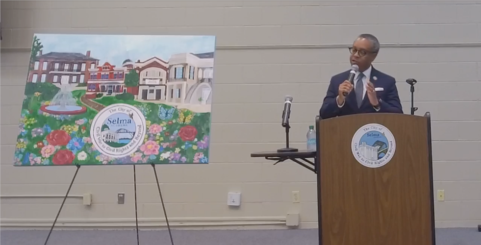 Moss at state of city