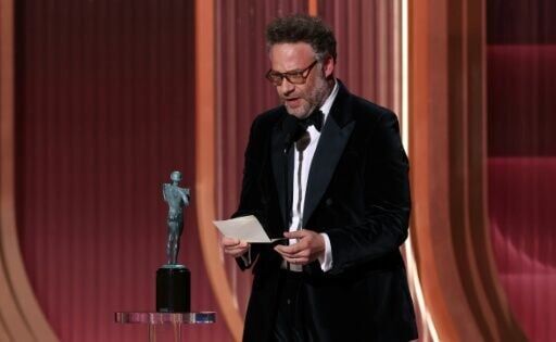 'The Studio' star and co-creator Seth Rogen accepted a posthumous Actor Award for his co-star Catherine O'Hara