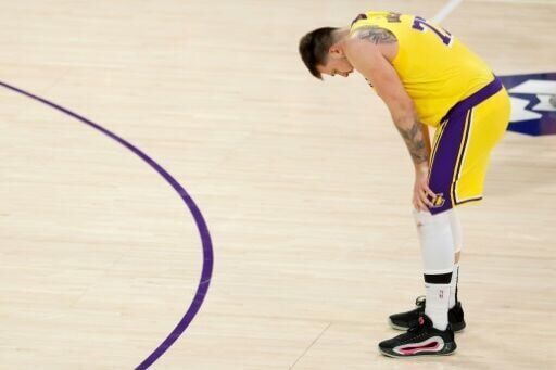 Lakers dumped out of playoffs by Wolves, Rockets rout Warriors