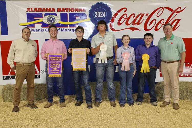 Senior Showmanship winners