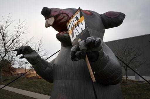 Thousands of US Amazon staff strike days before Christmas