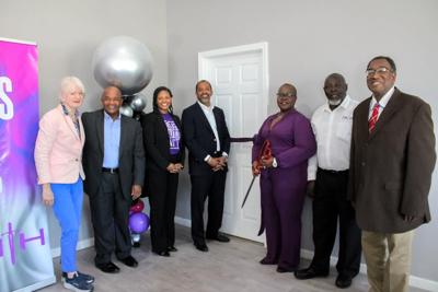 Ribbon cutting held for new food pantry in Selma