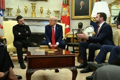 US Vice President JD Vance (R) criticized Ukrainian President Volodymyr Zelensky (L) during a high-profile Oval Office meeting with President Donald Trump in February 2025